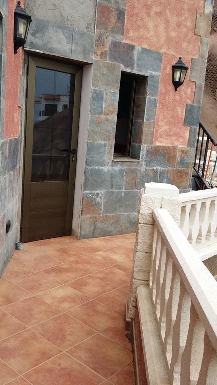 Vivienda Vacacional La Roca La Restinga Buitenkant foto